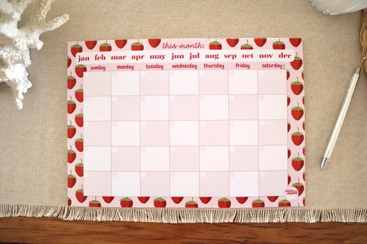 monthly planner - strawberries